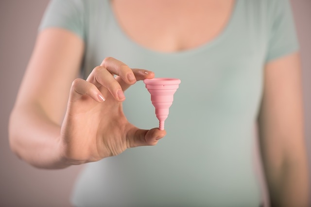 Skodelica za menstruacijo – za vse vrste žensk